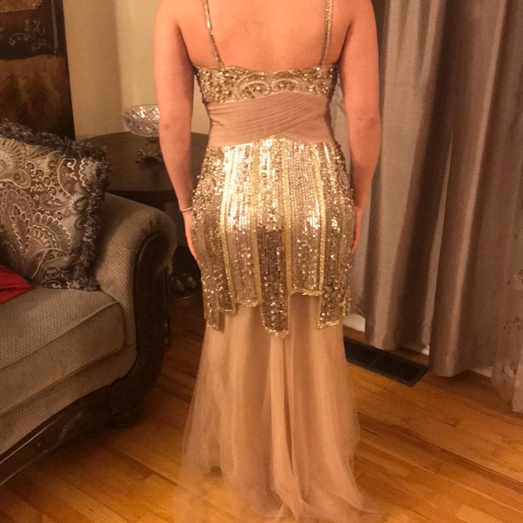 Dress - Picture 3 of 5